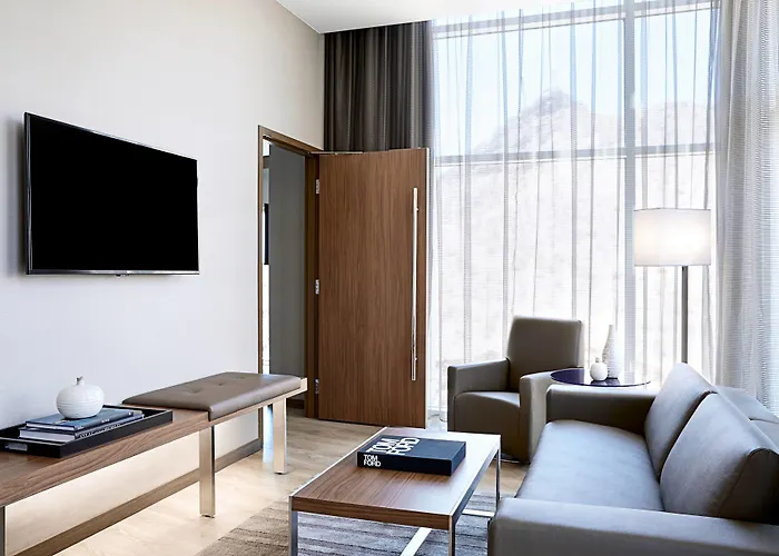 Ac By Marriott Phoenix Tempe/downtown 4*